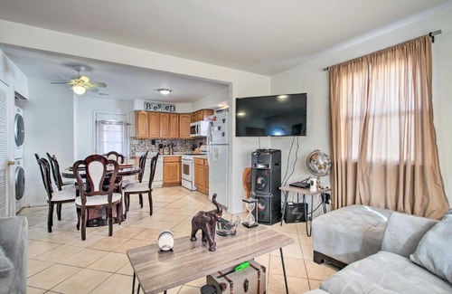 Bellmawr House | House with Pellet Smoker and Grill, 1 Mi to Lake!