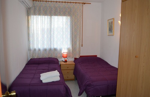 Cubelles Villa | House with pool, barbecue, garden, wifi, air conditioning, 1500 meters. of beach
