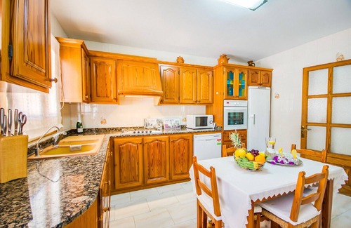 Alcudia Ski Chalet | House with pool Eden lago close to the beach