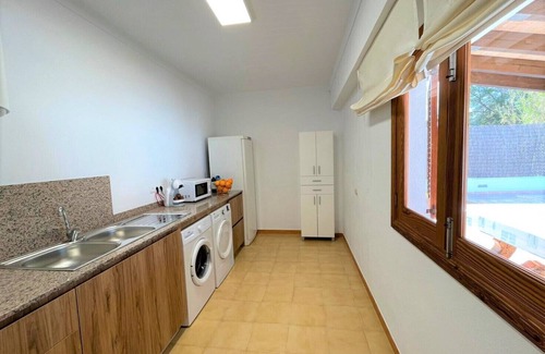Alcudia Ski Chalet | House with pool Eden lago close to the beach