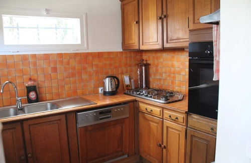 Baden Ski Chalet | House with sea view in Toulindac, Baden