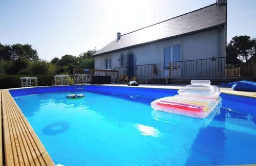 Roz-sur-Couesnon House | House with swimming pool between saint malo and mont saint michel