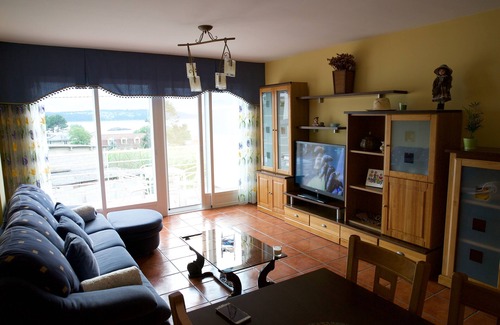 Perbes Ski Chalet | HOUSE WITH SWIMMING POOL IN MIÑO
