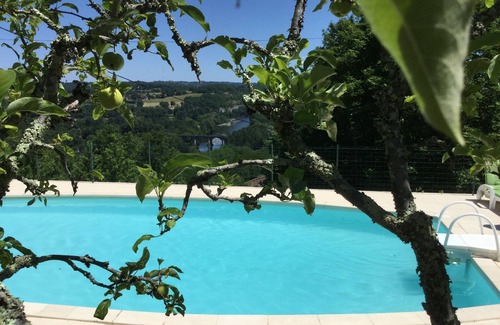 Le Buisson-de-Cadouin House | Houses with stunning views - Swimming pool - Terraces