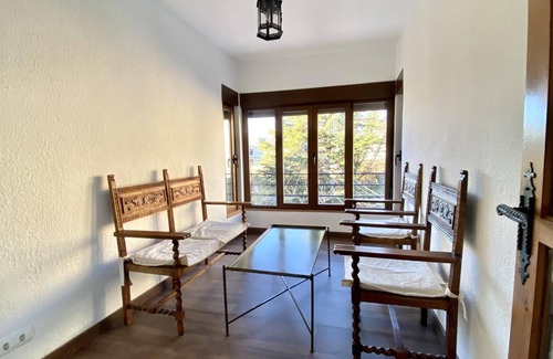 Old Town Apartment | -Housing León- Gaudí Attic