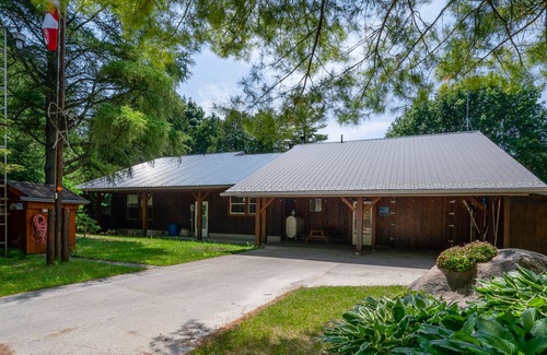 South Bruce Peninsula Cottage | Howdenvale Haven: Lake Huron Getaway with AC