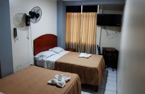 Los Olivos House | Hs Corona