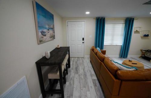 Hudson Beach Estates House | Hudson Beach Getaway and Dock