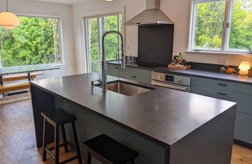 Malden House | Hudson River Cliff House