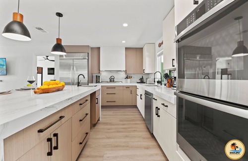 Del Cerro House | Huge 7BR Estate w/Pool, Guest House & Game Room!