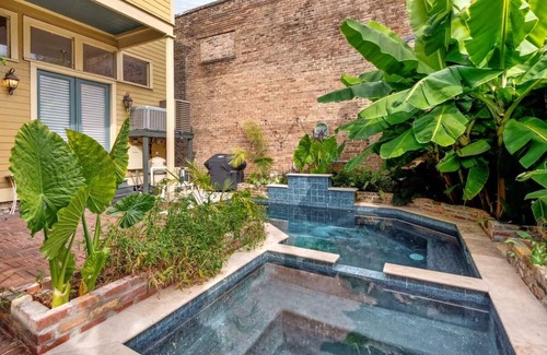 Faubourg Lafayette House | Huge Historic Home with Heated Pool & Hot Tub, Walk to French Quarter