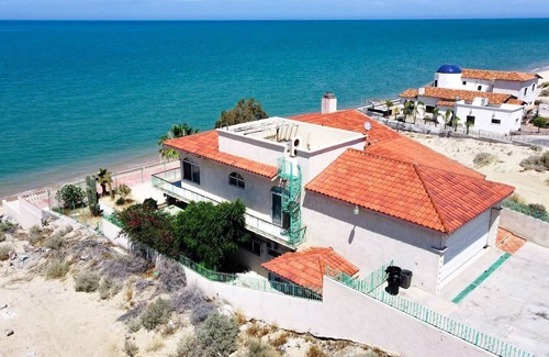 Villas de Las Palmas House | Huge luxury on the beach