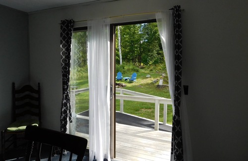 Clemons House | Huletts Landing, NY in Southern Adirondacks near Lake George & Lake Champlain