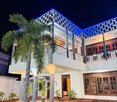 Jaffna Hotel | Humming Birds Suites