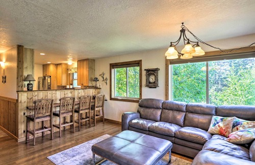 Bigfork Cabin | 'Hummingbird' Getaway in Swan Lake Cabins!