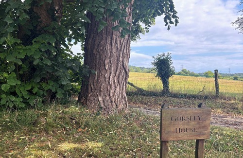 Pett Bottom House | Humphrey's cottage at Gorsley Vineyard