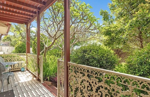 Huskisson House | Huskisson Beach Holiday Villa by Experience Jervis Bay