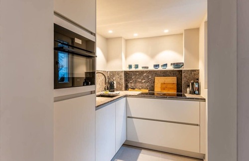 Kunstenkwartier Apartment | Huswell - Bright apartment with terrace in heart of Ghent