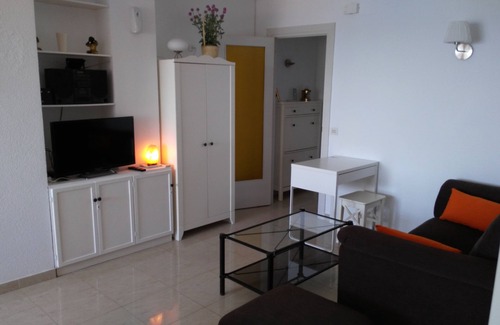 Malgrat de Mar Apartment | HUTB013315-Apart. oceanfront, 2 bedrooms, pool and parking space