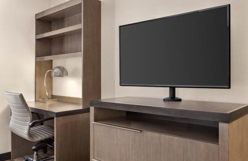 Bryan Hotel | Hyatt House Bryan/College Station