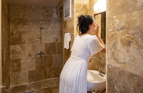 Uchisar Hotel | Hydros Cave Suit