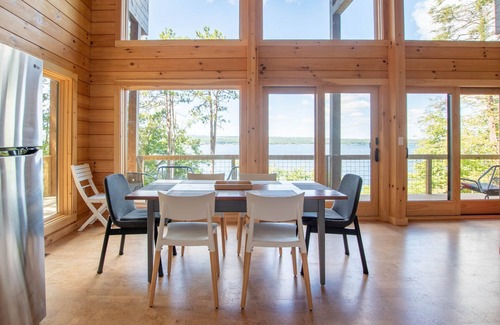 Valois House | Hygge on Seneca: "Relaxing Seneca Lake Getaway!"