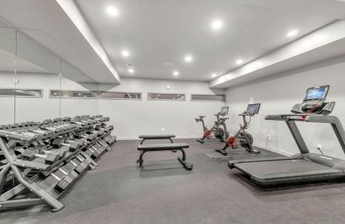 Downtown Nashville House | Hyve - Urban Yeehaw - Walk to Broadway