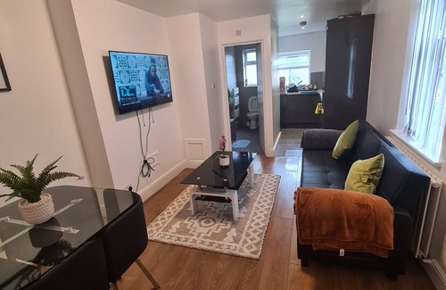 Lewisham Apartment | I' am a Luxury properties investor looking to increase my portfolio.