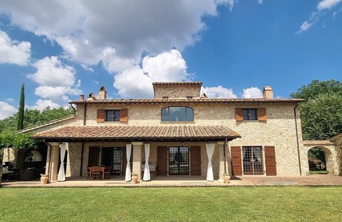 Amelia House | I escape to Umbria, Le Scarsine
