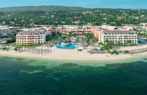 Montego Bay Resort | Iberostar Selection Rose Hall Suites - All Inclusive