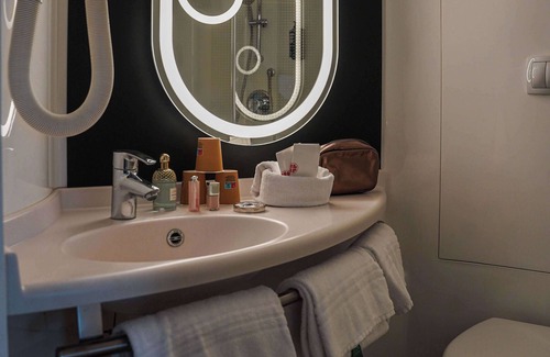 Port-en-Bessin-Huppain Hotel | ibis Bayeux Port En Bessin