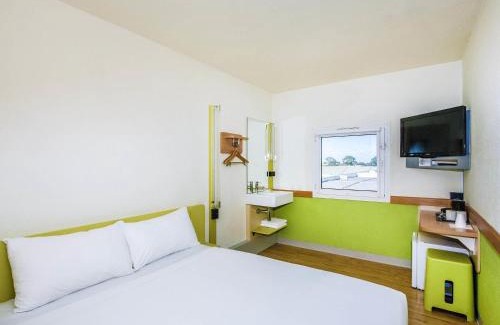 Fawkner Hotel | ibis Budget - Fawkner
