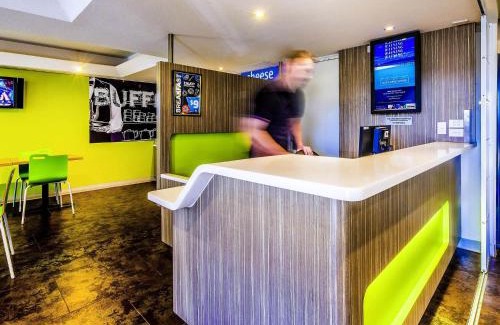 Fawkner Hotel | ibis Budget - Fawkner