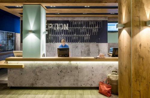 Altenerding Hotel | Ibis budget München Airport Erding