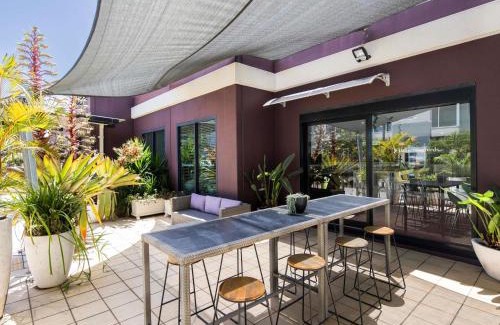 Newcastle West Hotel | ibis Newcastle