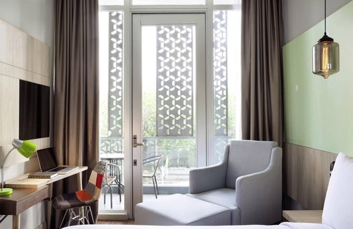 Tanjung Priok Hotel | Ibis Styles Jakarta Sunter