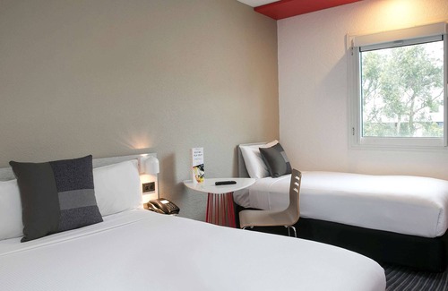 Mascot Hotel | ibis Sydney Airport