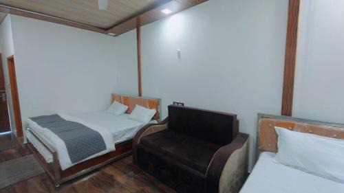 Narainkoti Hotel | Ice Valley Resort