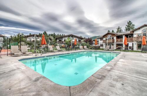 Downtown Leavenworth House | Icicle Village Resort 402: Juniper Studio