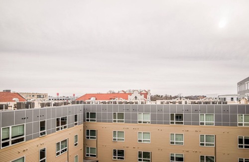St. Elizabeth's Apartment | Ideal Brighton 1BR w/W/D, Pool & Gym, nr Green Line, by Blueground