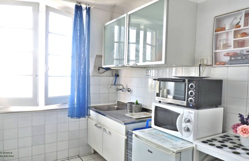 Pieve Ligure Apartment | ideal for 4-5 people, facing the sea, + Garden, private sheltered outside & pool