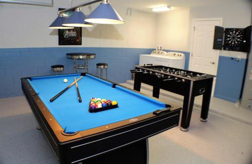 Davenport House | Ideal for Families & Couples - Lake View - South Facing Pool & Spa - Game Room - Providence Golf Community - Access to Resort Amenities