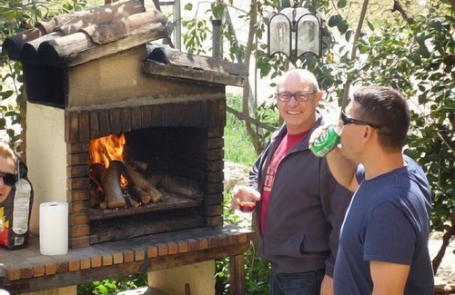 Alocen Cottage | "Ideal for families" - Spend 2 nights for € 560. From March 21 to April 2, 2019