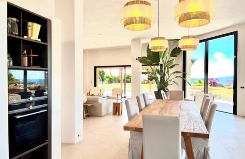 Adeje Villa | Ideal house for vacations with family or friends.