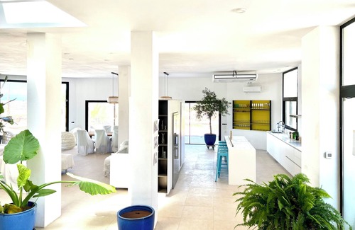 Adeje Villa | Ideal house for vacations with family or friends.