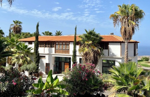 Adeje Villa | Ideal house for vacations with family or friends.