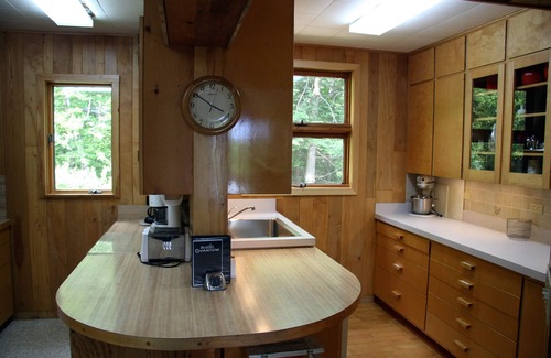 Intervale House | Ideal location: 5min. to Cranmore Adventure, 10 to Storyland, 15 min. to Outlets