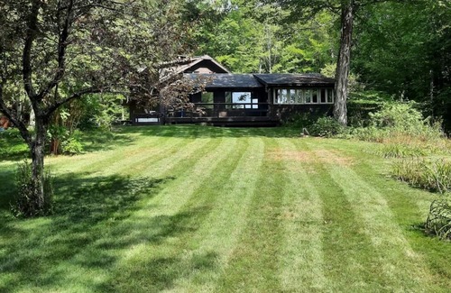 Intervale House | Ideal location: 5min. to Cranmore Adventure, 10 to Storyland, 15 min. to Outlets