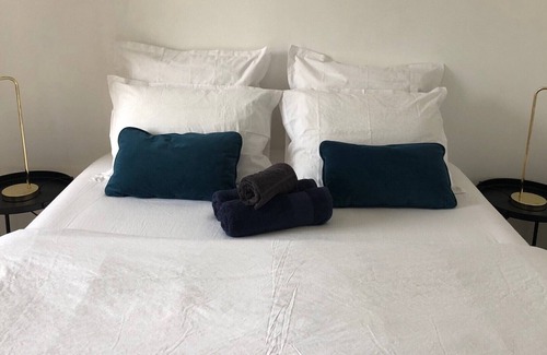Perros-Guirec Apartment | Ideal location: Iliöz, 2-star T2 apartment only 50m from the beach.