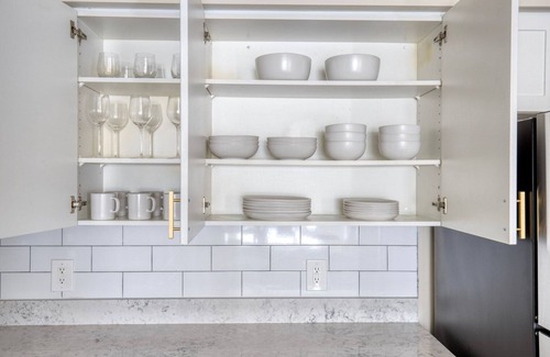 North Bethesda Apartment | Ideal North Bethesda 1BR w/W/D, Pool & Gym, nr Metro, by Blueground